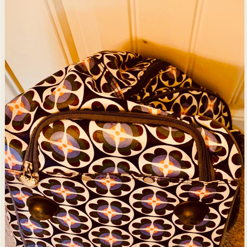 Kathy Van Zealand Carry on Travel Bag With wheels in Stylish Blue. - Picture 3 of 15